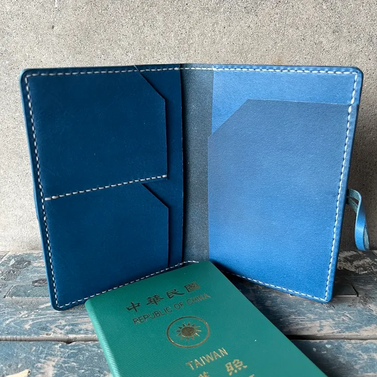 手作皮革課程新竹「護照夾」1