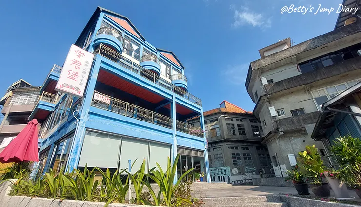 ▲新竹峨眉愛君堡咖啡(貓咪咖啡廳)/圖片來源:Betty's Jump Diary