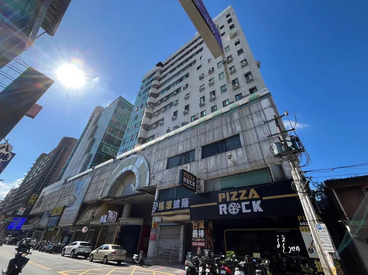 中山東路老舊的大樓