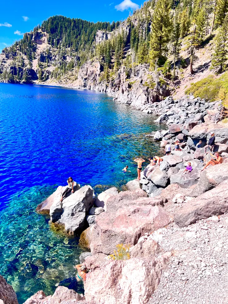 奧勒岡州火山湖岸邊風光 作者拍攝