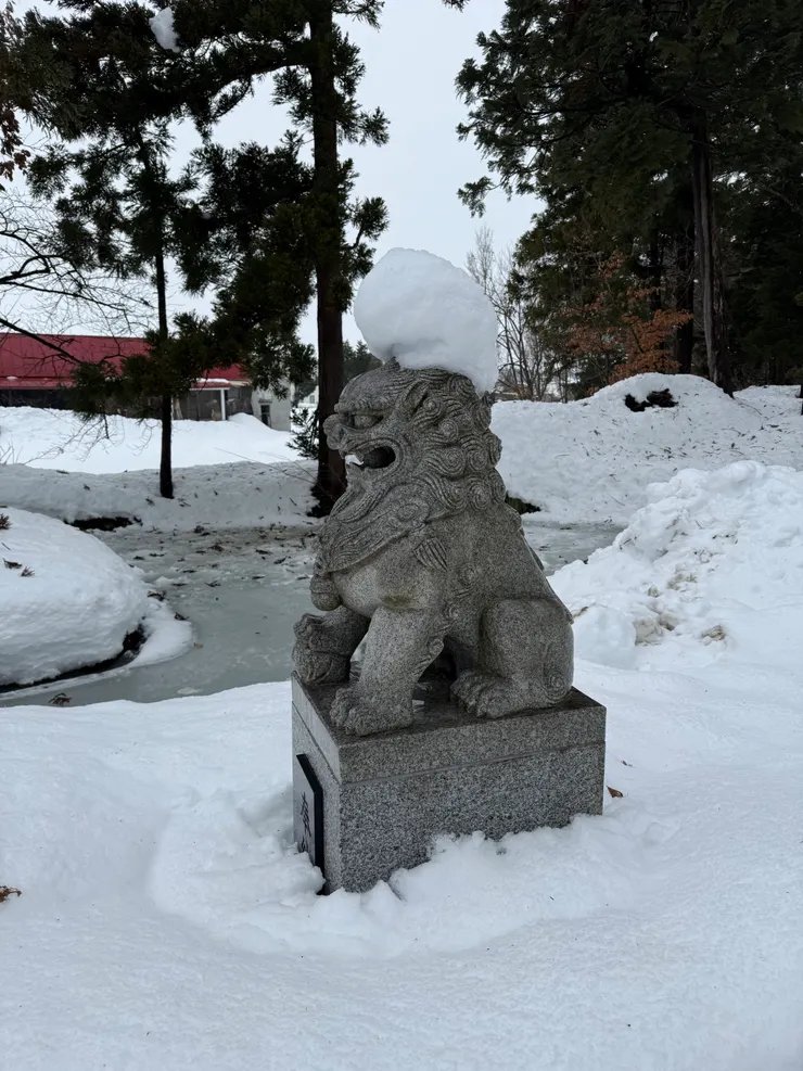 石獅（帽子版）。