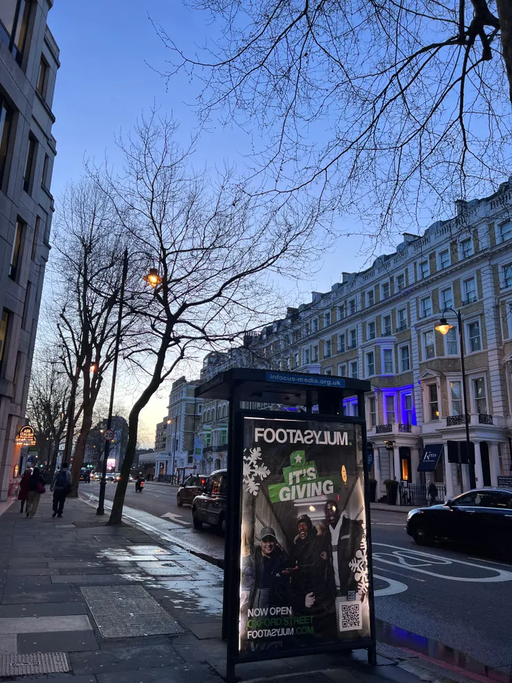 倫敦的街道,熟悉的fu又回來了