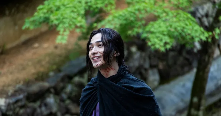 《武士生死鬥》中,由橫濱流星飾演天明刀彌。