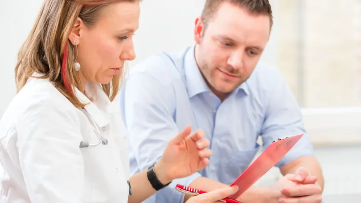 跟醫師仔細討論病情