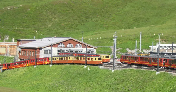 少女峰列車（Jungfrau Railway）