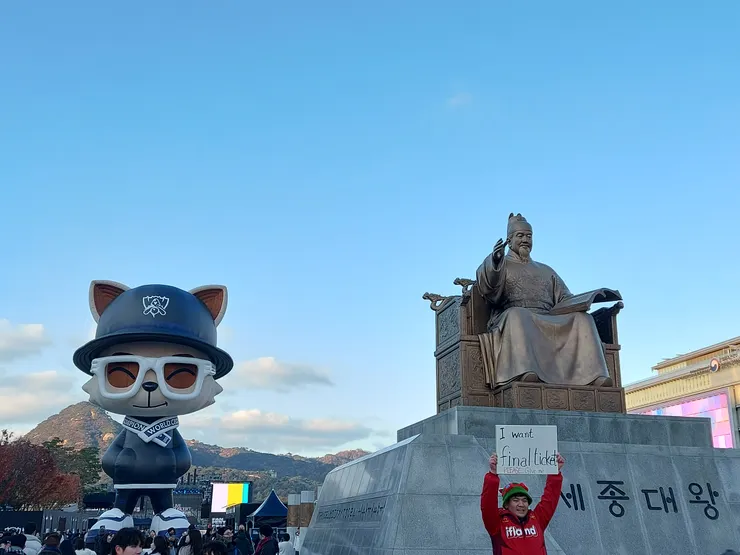 我有票，嘻嘻(X)