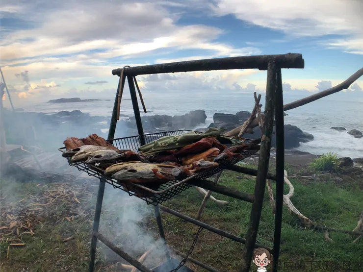 香氣四溢的鬼頭刀及豬肉 真的讓人期待到不行