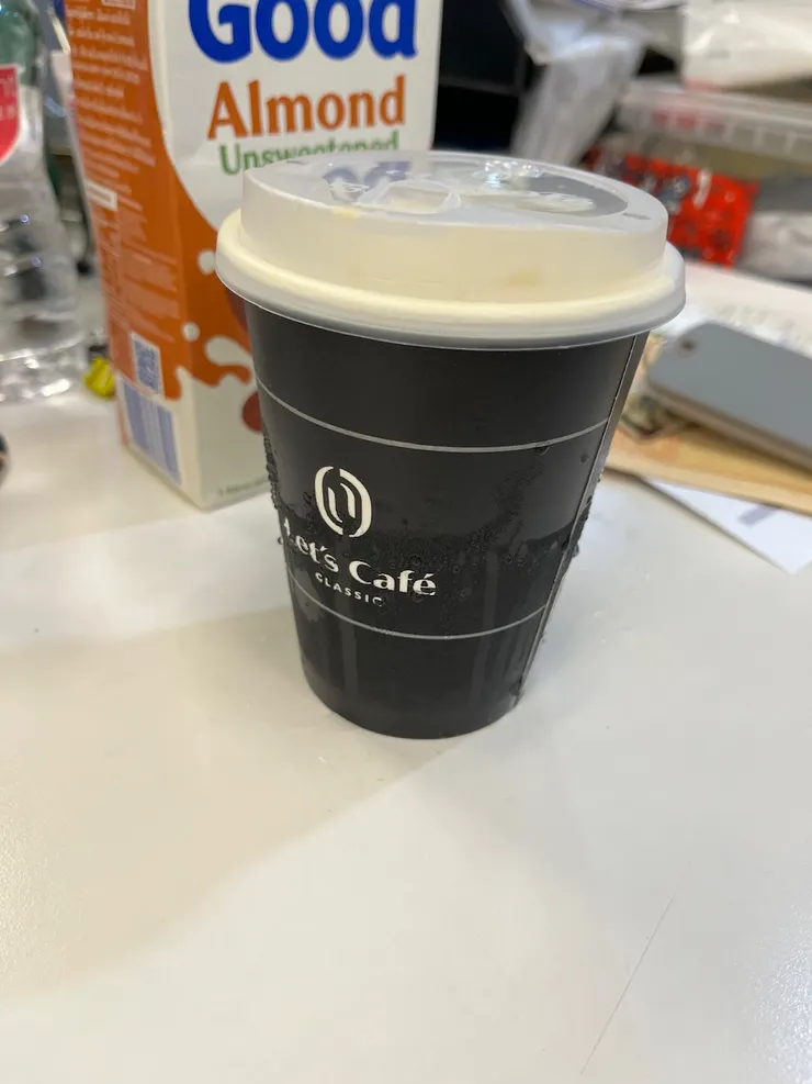還是全家的拿鐵好喝。
