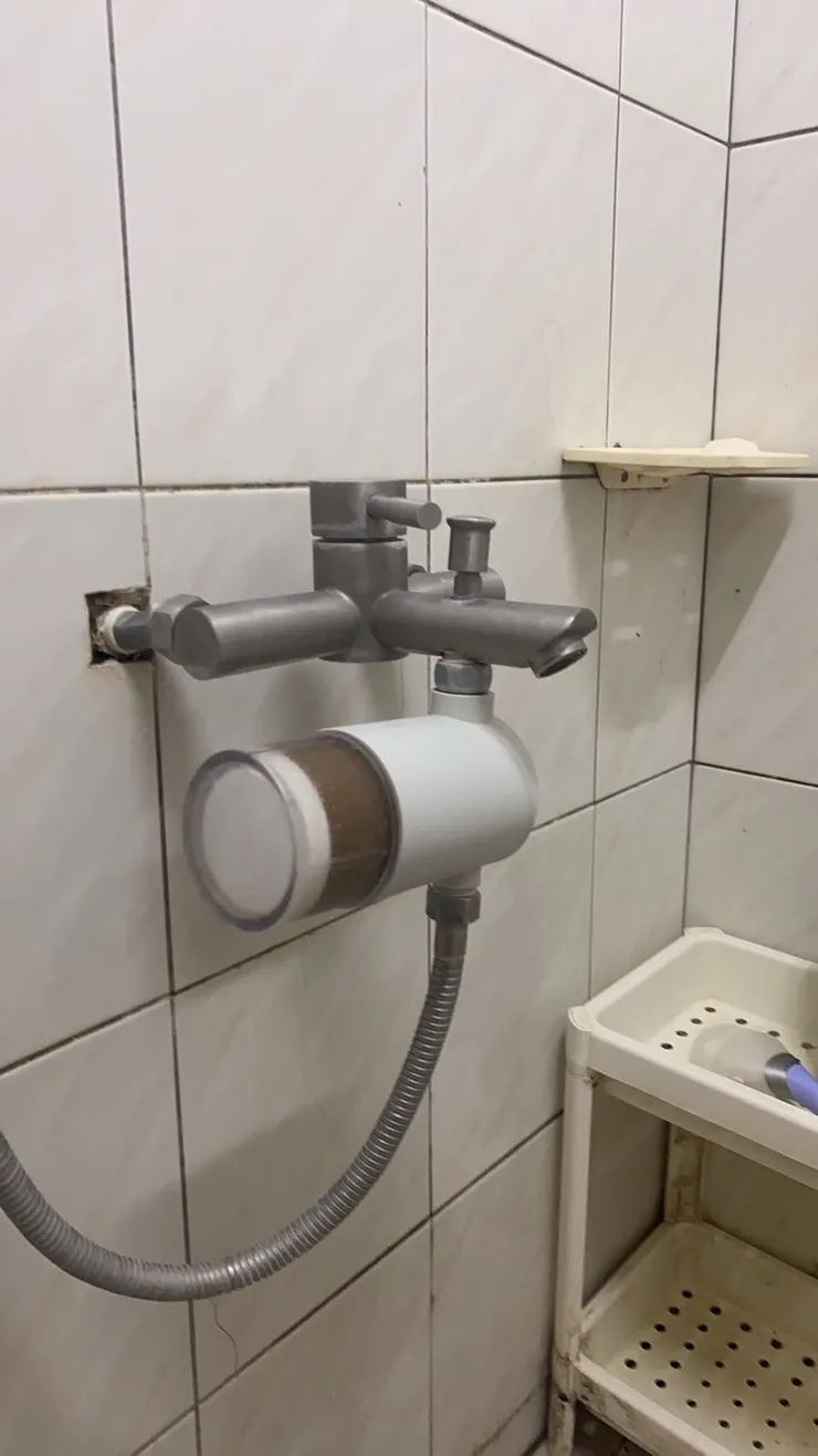 沐浴龍頭加裝濾芯，過濾水質