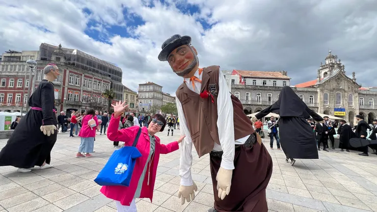 康乃馨革命紀念日遊行