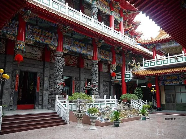 中庭建築宏偉（圖片截圖於網路）