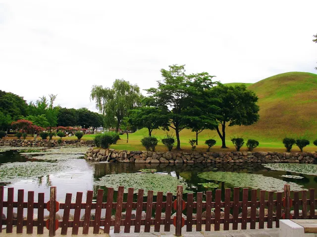 慶州世界文化遺產大陵苑天馬塚新羅王陵
