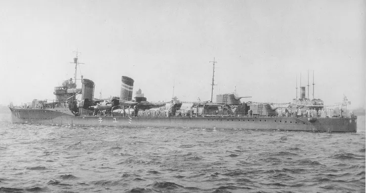 1931年9月5日拍攝的深雪號驅逐艦