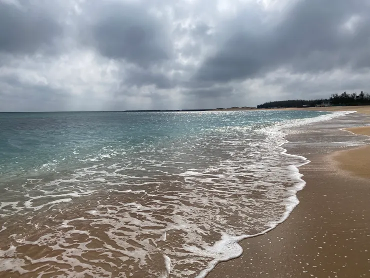 美麗的海浪裙擺