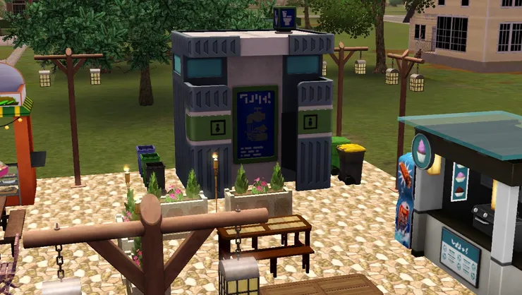 這裏也有一個公廁。我很怕地方大人多，洗手間卻少得可憐的場所，這也是我很少外出的其一個原因。現在自己建設當然要照顧周到。