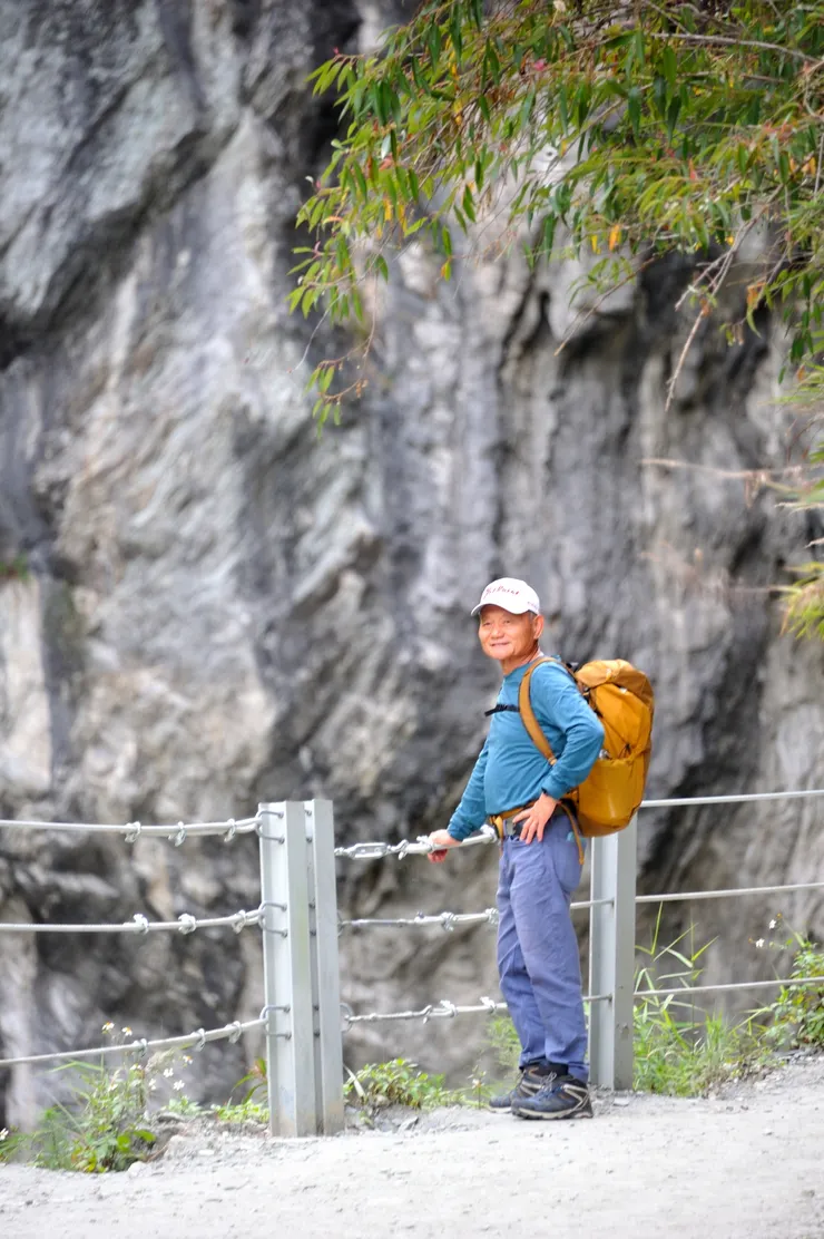 【慢賞徐行大塊文章鬼斧神工】