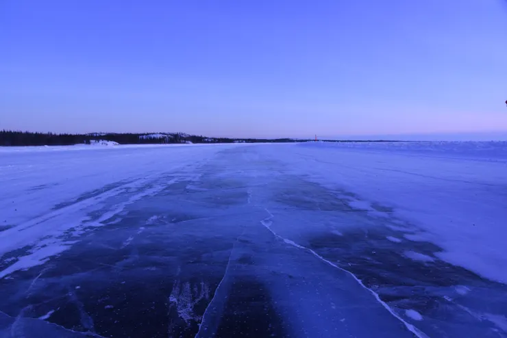 寬闊的冰路大道長約6公里