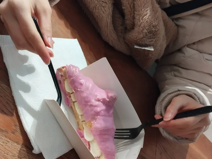 tompauce, 手模正是Hirari，願在日本的你一切都好