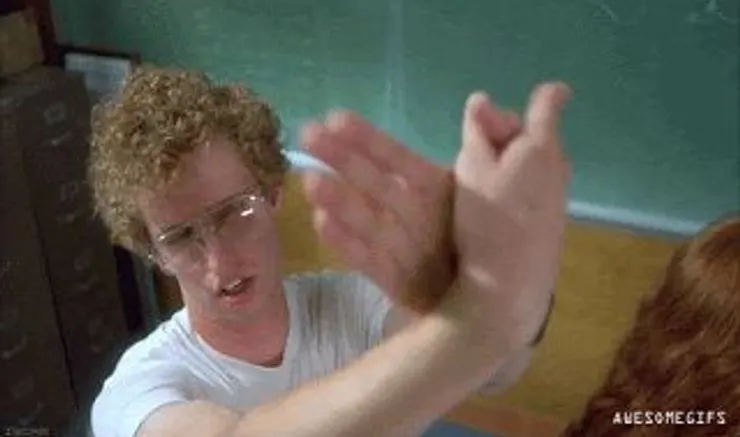 學校最夯的社團疑似是手語社