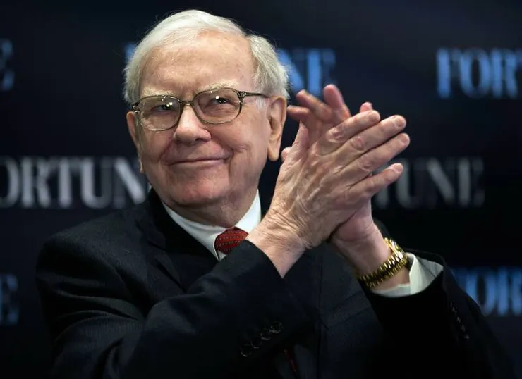  巴菲特（Warren Buffett）是美國著名投資家、慈善家。他不僅僅是投資大師，更是影響全球財經、慈善與價值觀的思想領袖。