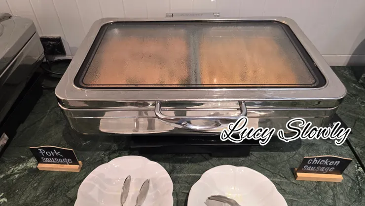 有豬肉香腸和雞肉香腸