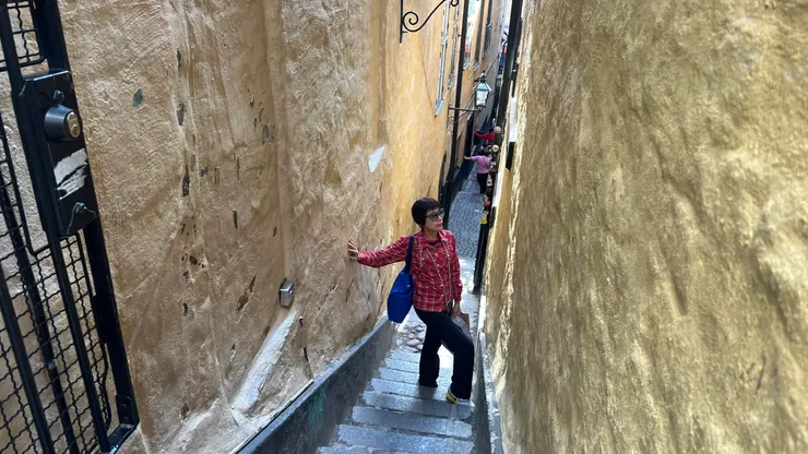 斯德哥爾摩「摸乳巷」Marten Trotzigs Grand