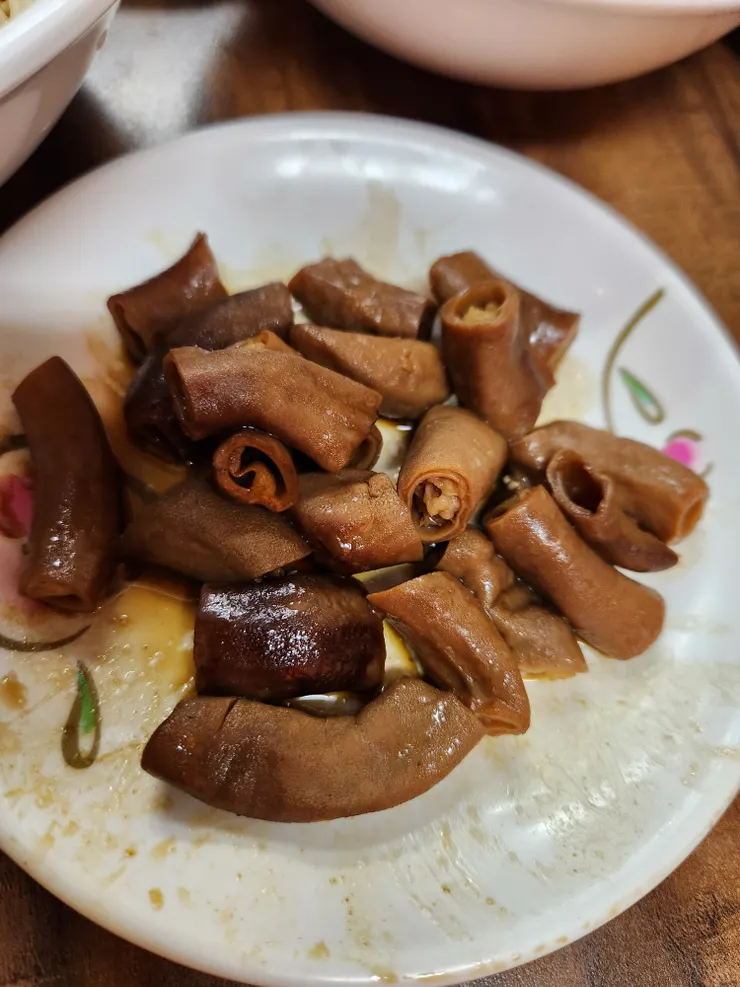 就是滷腸子