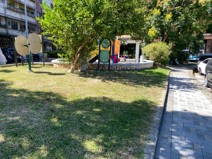 原為河道緩衝區的光輝公園