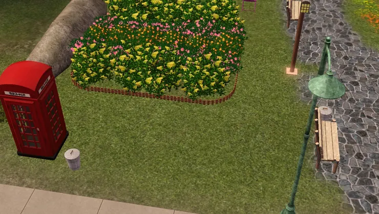 草地後是漂亮的花圃，所以不准在這裏打球。