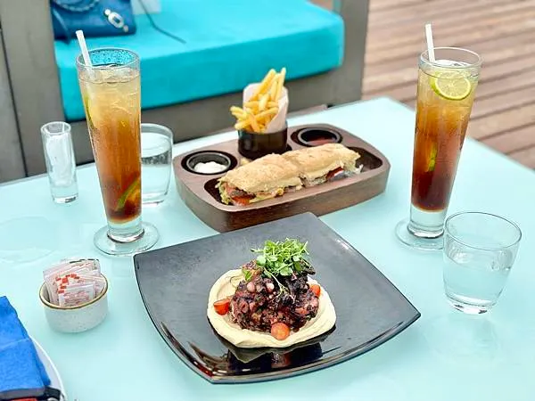 馬爾地夫自由行分享 有會說中文的員工 喜來登滿月島渡假村 M