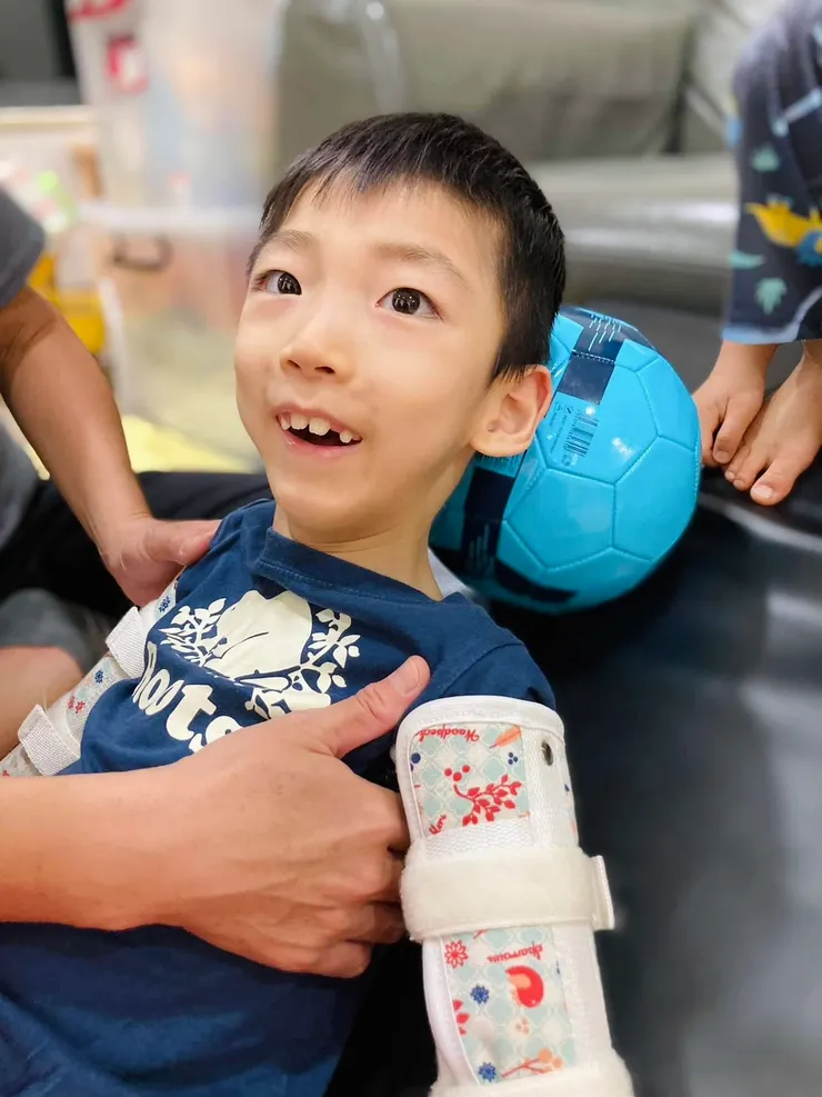 副木GAITER也是祐這樣的孩子的日常必需品，這可以申請小額補助。