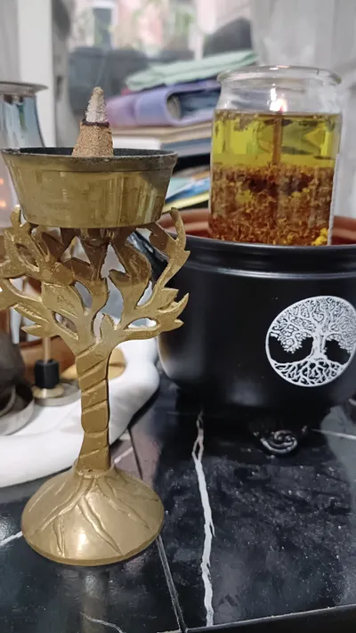 自己動手做蠟燭製香、還有畫畫