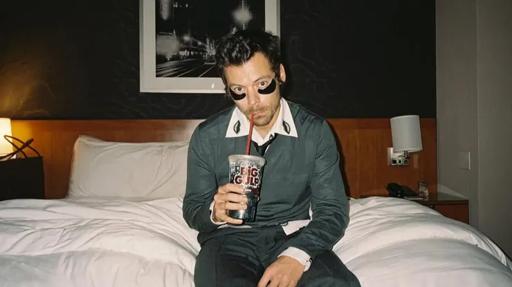 via Harry Styles' Instagram