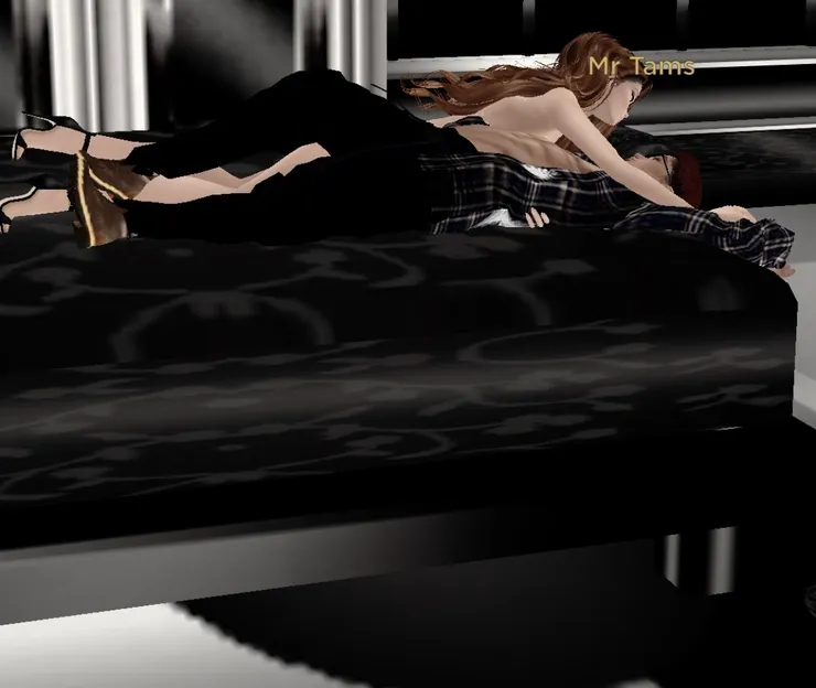 <<<與外國男人上床，邊做邊講dirty words...XD