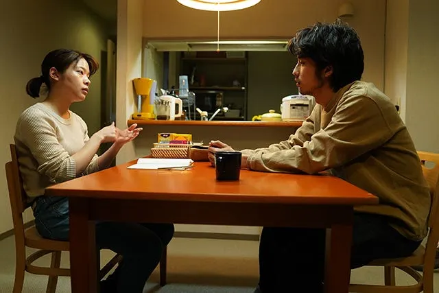 弟弟(佐藤緋美)很關心姐姐,也很希望能夠理解姐姐多一些,但惠子心中還是有點不太願意被別人理解。