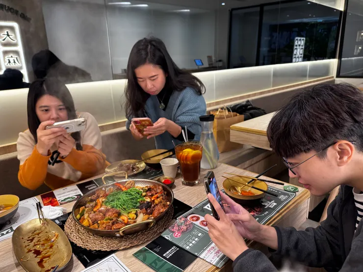 大四喜麻辣雞公煲