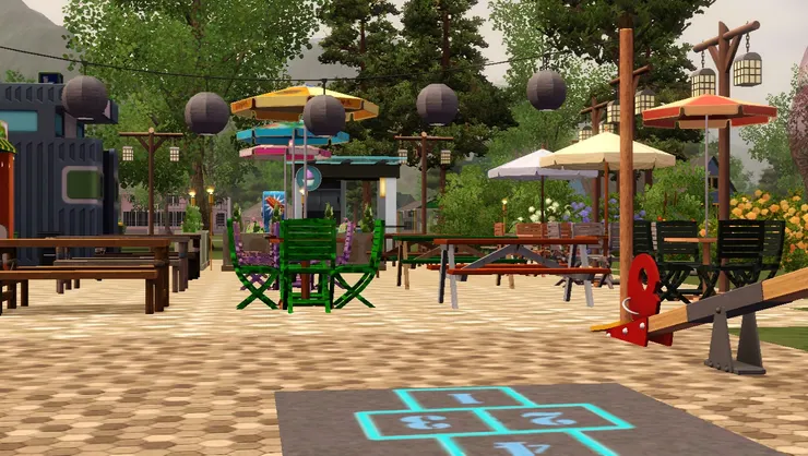 兒童遊樂場特意建在小吃區旁,大人吃喝聊天時,小孩便可以去玩。