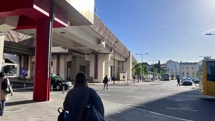 城際巴士站大多設置於近郊的交流道附近