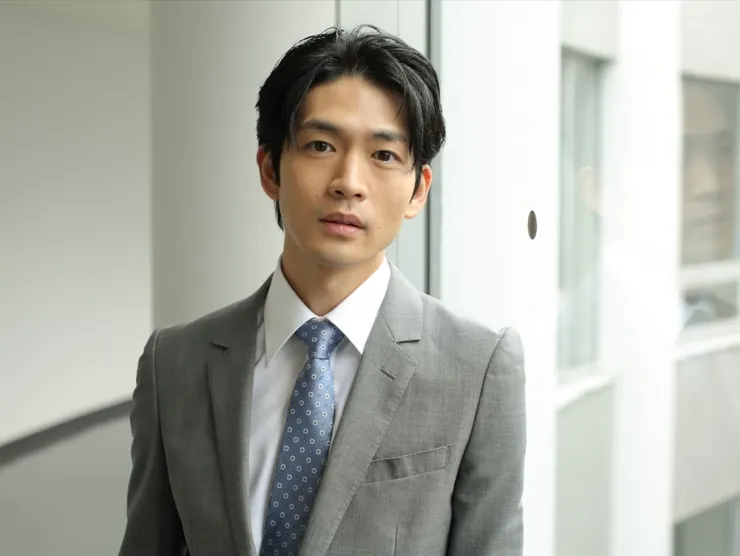 這位就是無人知曉的遠端戀愛男一，你發現了嗎？