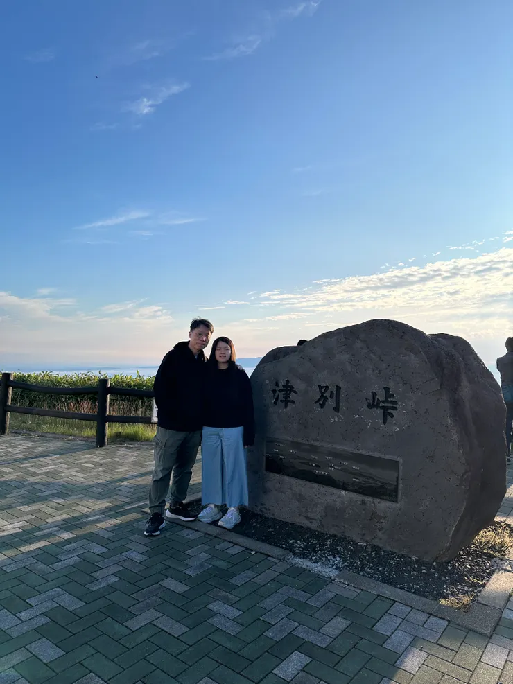 為了美景，女兒竟然可以早起呀!