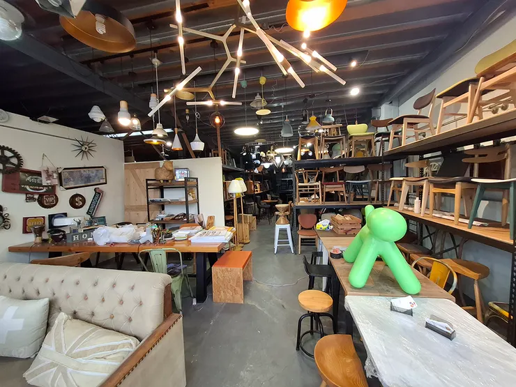 實體門市展示空間