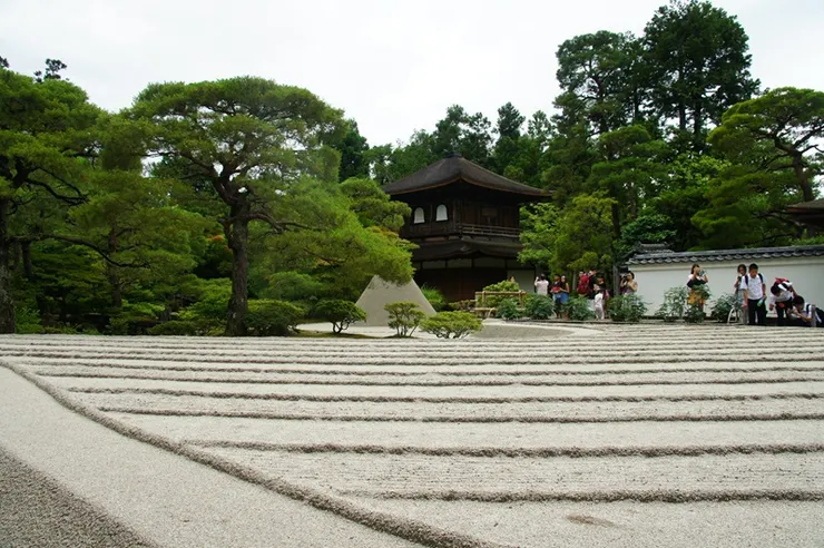 是鄉愁嗎？是鄉愁吧：「銀閣寺」的枯山水：