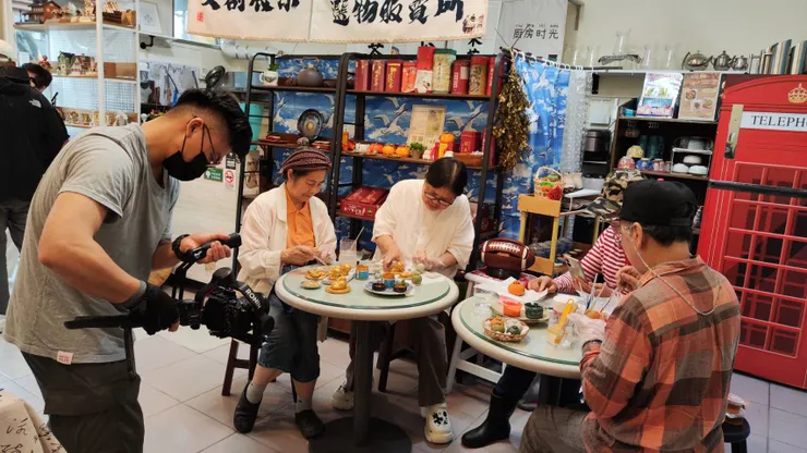 彩繪裡的峨眉記憶