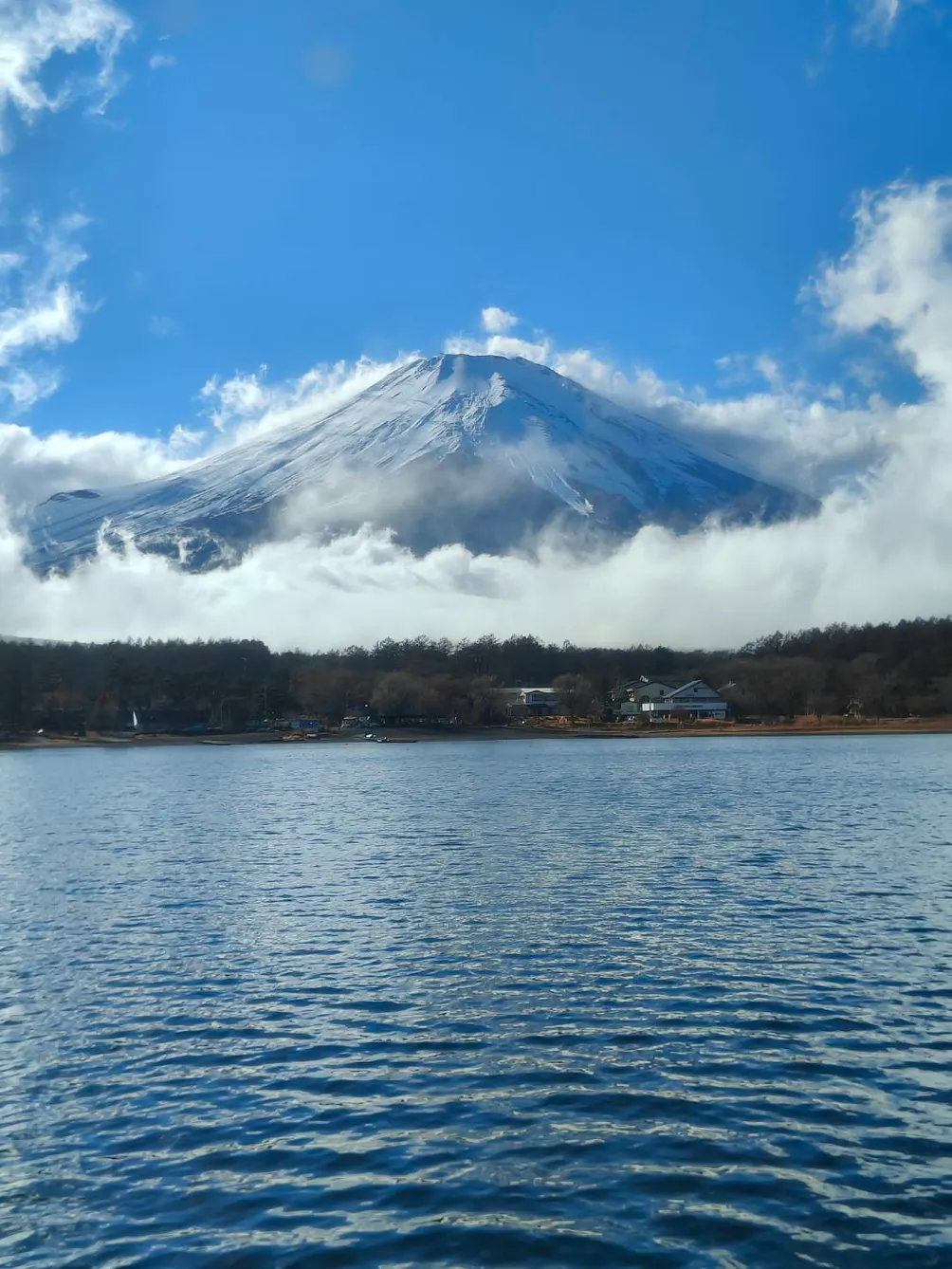 月涵河水水涵天