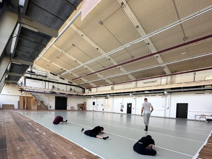 超級大超級高的教室