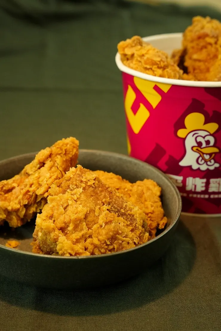台中美式炸雞推薦!外酥內嫩的昌平炸雞，聚會、追劇都超適合