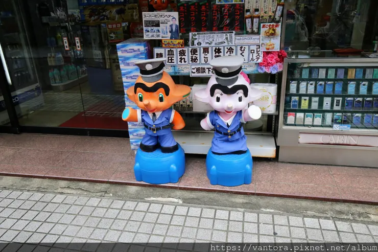 <東京景點> 龜有站外的烏龍派出所大尋寶 & 哆啦A夢博物館