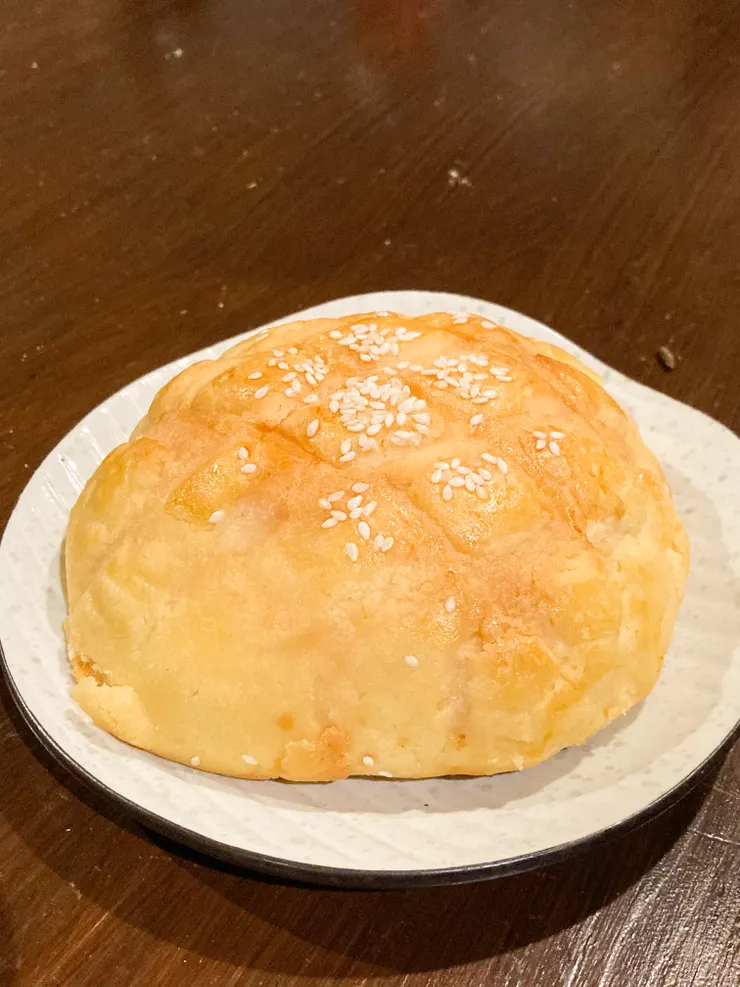 開心去全聯買甜的慶祝，芋頭奶酥麵包（不推）