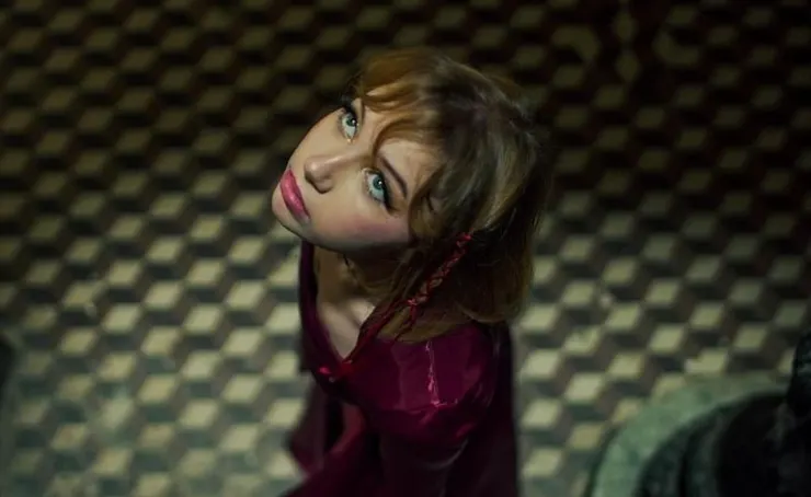 圖片來自 Djouher 《Ghouyoum》MV 的截圖