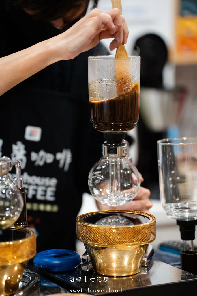 【暖窩咖啡信義永春店】信義區銅板咖啡!永春捷運站美食,百元手